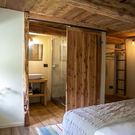 Uja Alojamento de Acomodação e Pequeno-almoço