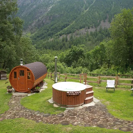 Alojamento de Acomodação e Pequeno-almoço Uja Balme